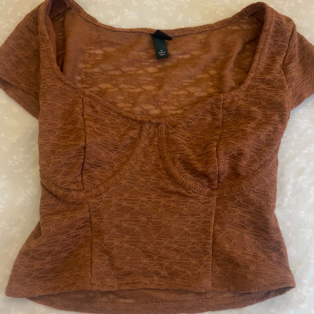 Women’s Lace Scoop Neck Crop Top - Rust Brown